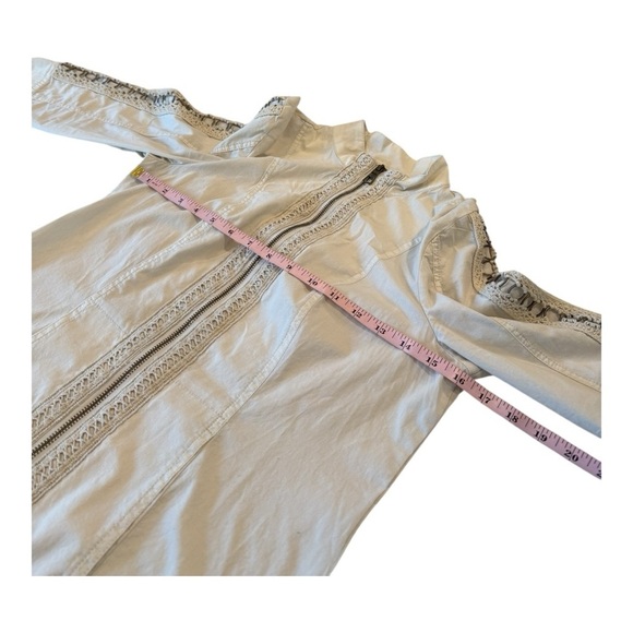 XCVI Wearables Neutral Beige Crochet Trim Sleeve Details Stretch Side Jacket S - Picture 7 of 16